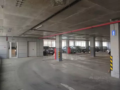 Гараж в Москва ул. 6-я Нововатутинская, 2 (18 м)