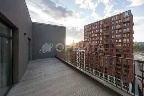 2-к кв. Тюменская область, Тюмень ул. Газовиков, 40 (102.0 м)