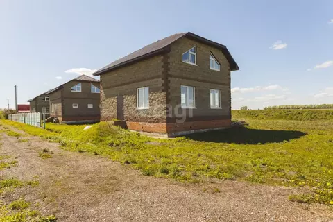 Дом в Башкортостан, Кармаскалинский район, Кабаковский сельсовет, Маяк ...