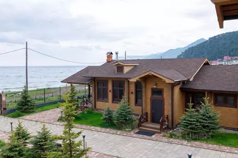 Дом в Иркутская область, Иркутский муниципальный округ, пос. Большое ...