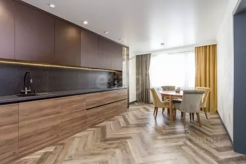 3-к кв. Тюменская область, Тюмень ул. Анатолия Клиндюка, 3 (82.1 м)