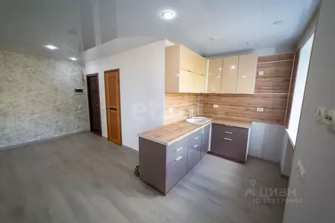 2-к кв. Бурятия, Улан-Удэ Октябрьская ул., 27 (50.1 м)