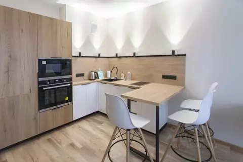 1-к кв. Новосибирская область, Новосибирск ул. Ясный Берег, 3 (40.0 м)