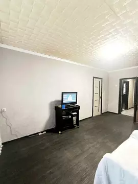 Продается 3-комнатная квартира