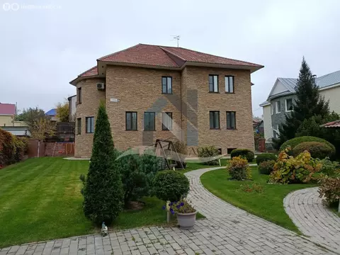 Дом в Барнаул, улица Пенаты, 42 (410 м)