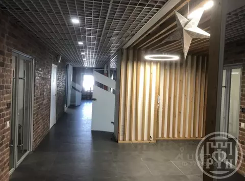 Офис в Санкт-Петербург Октябрьская наб., 10к1 (1 м)