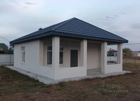 Дом в Саратовская область, Энгельсский район, Красноярское ...