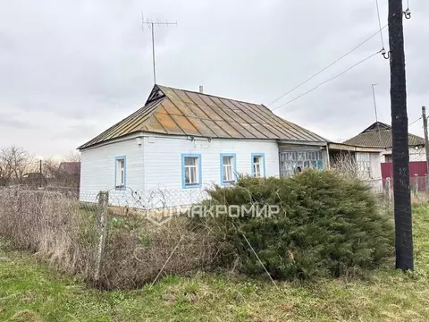 Дом в Орловская область, Кромской район, Кривчиковское с/пос, д. ...