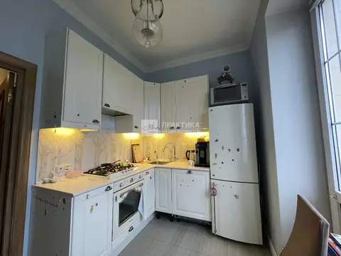 Продается 2-комнатная квартира