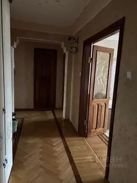 3-к кв. Северная Осетия, Владикавказ просп. Доватора, 31 (69.0 м)