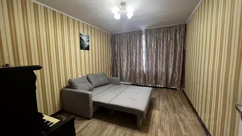 3-к кв. Санкт-Петербург Дибуновская ул., 37 (84.0 м)