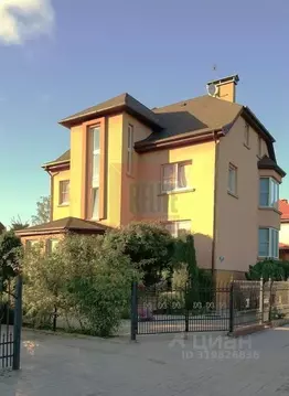 Дом в Калининградская область, Калининград Северная Гора мкр, ул. ...