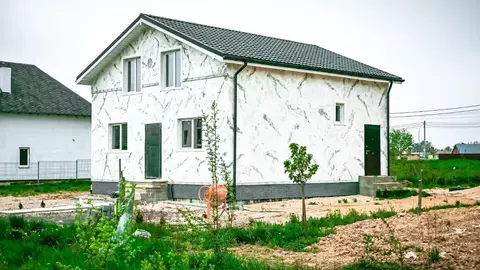 Дом в Калининградская область, Гурьевский муниципальный округ, пос. ...