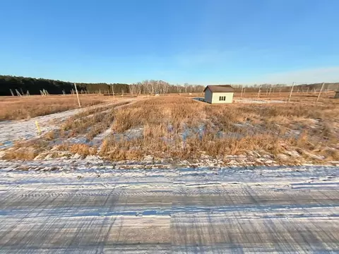 Участок в Тюменская область, Тюменский муниципальный округ, д. ...