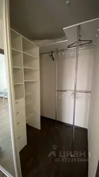 1-к кв. Красноярский край, Красноярск ул. Декабристов, 49 (53.0 м)