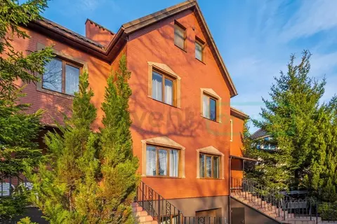 Дом в Калининградская область, Калининград ул. Тельмана (565 м)