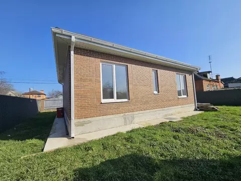 Дом в Краснодарский край, Абинск ул. Толстого (85 м)