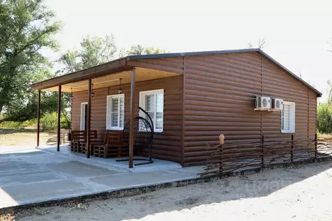 Дом в Астраханская область, Харабалинский район, пос. Гремучий  (75 м)