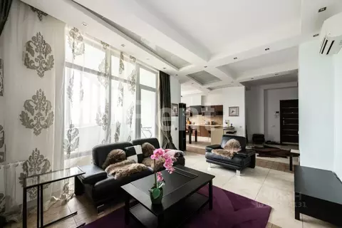 3-к кв. Москва ул. Шаболовка, 10к1 (135.0 м)