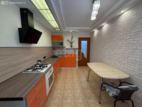 2-комнатная квартира: Йошкар-Ола, улица Кирова, 11В (57 м)