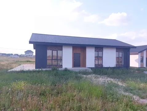 Дом в Свердловская область, Белоярский муниципальный округ, ...