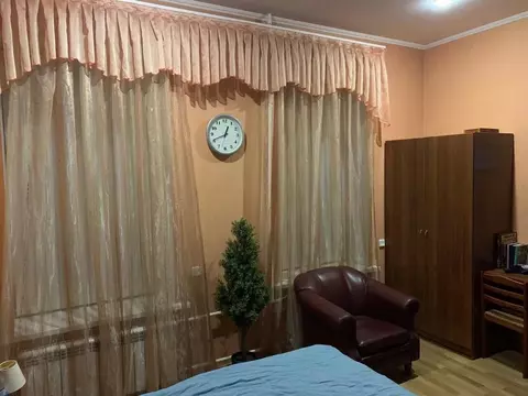 5-к кв. Санкт-Петербург 5-я Васильевского острова линия, 64 (136.0 м)