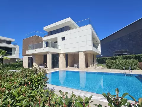 Дом в Краснодарский край, Сочи Сириус пгт, ул. Шкиперская (650 м)