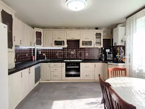 Дом в Калужская область, Калуга городской округ, д. Мстихино ул. ...