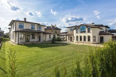 Дом в Московская область, Истра муниципальный округ, д. Покровское ул. ...