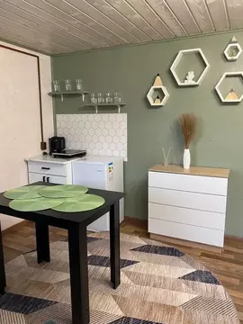 Дом в Алтай, Чемальский район, Элекмонарское с/пос, с. Элекмонар ул. ...