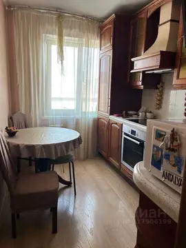 3-к кв. Омская область, Омск Заозерный мкр, ул. Сергея Тюленина, 1 ...