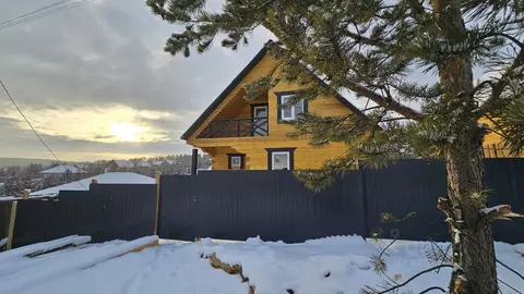 Дом в Иркутская область, Иркутский муниципальный округ, д. Карлук ул. ...
