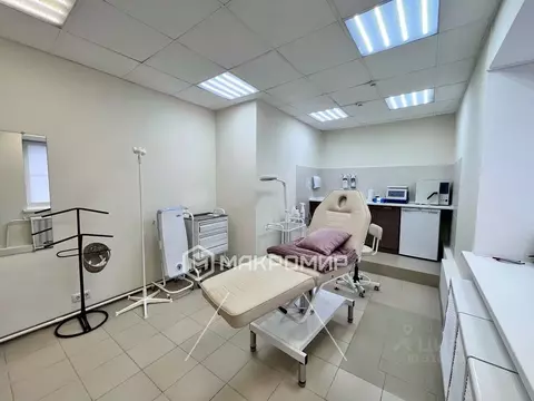 Помещение свободного назначения в Кировская область, Киров ул. ...