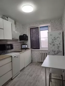 3-к кв. Самарская область, Тольятти просп. Степана Разина, 4 (54.0 м)