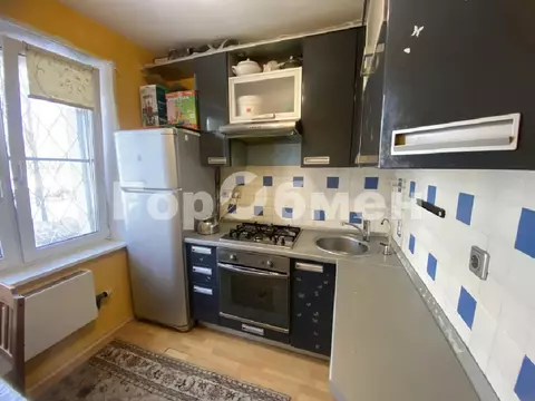 Продается 3-комнатная квартира