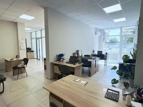 Помещение свободного назначения в Краснодарский край, Краснодар Имени ...