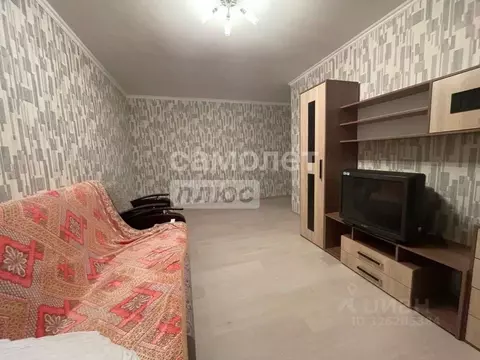 3-к кв. Москва ул. Молостовых, 11К3 (57.4 м)