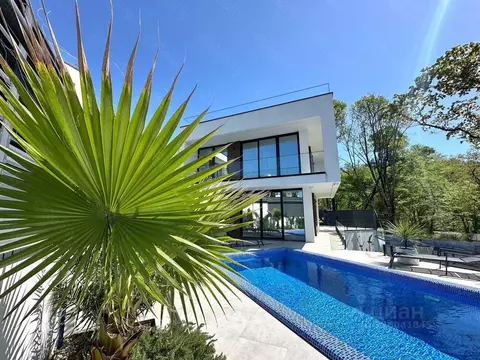 Дом в Краснодарский край, Сочи Благодатная ул. (200 м)