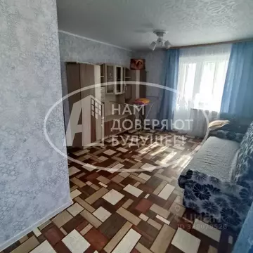 1-к кв. Пермский край, Губаха Октябрьский просп., 5 (35.0 м)