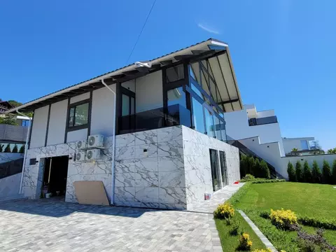 Дом в Краснодарский край, Сочи Звездная ул. (210 м)