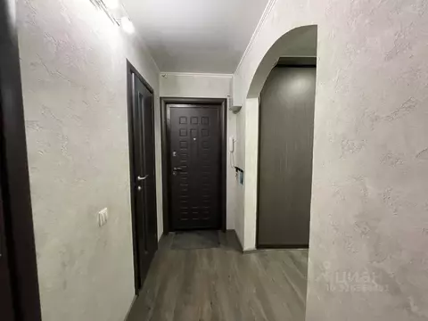 2-к кв. Тюменская область, Тюмень ул. Николая Семенова, 27 (62.5 м)