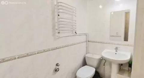 2-комнатная квартира: Мирное, Стадионная улица, 19А (42.7 м)