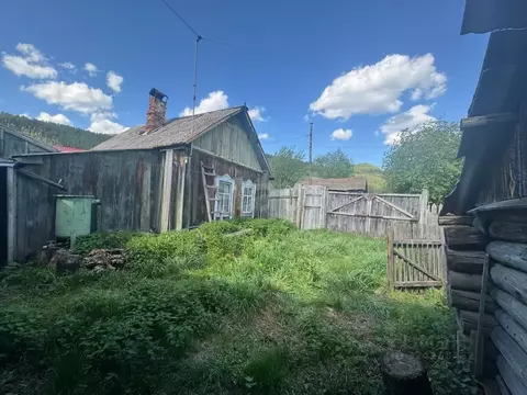 Дом в Красноярский край, Манско-Уярский округ, с. Нарва пер. Почтовый, ...