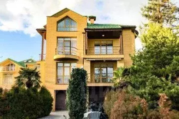 Дом в Крым, Ялта муниципальный округ, Никита пгт ул. Без Названия, 60 ...