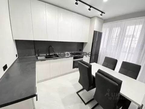 3-к кв. Кировская область, Киров Московская ул., 107 (86.0 м)