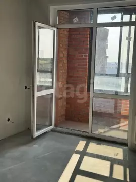 2-к кв. Тюменская область, Тюмень ул. Фармана Салманова, 12 (58.2 м)