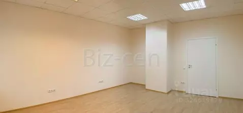 Офис в Санкт-Петербург Заозерная ул., 8 (234 м)