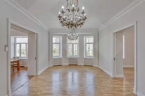 5-к кв. Москва Пятницкая ул., 20С1 (162.0 м)