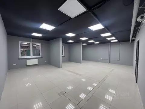 Помещение свободного назначения в Краснодарский край, Краснодар ул. ...