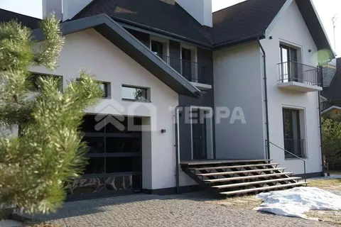 Дом в Московская область, Одинцовский городской округ, д. Большое ...